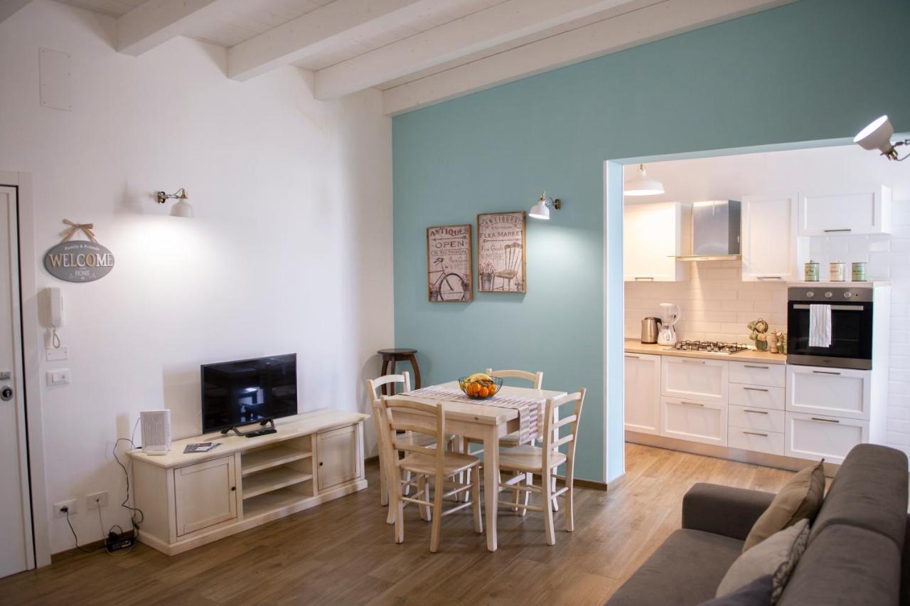 Color Apartment Монополі Екстер'єр фото